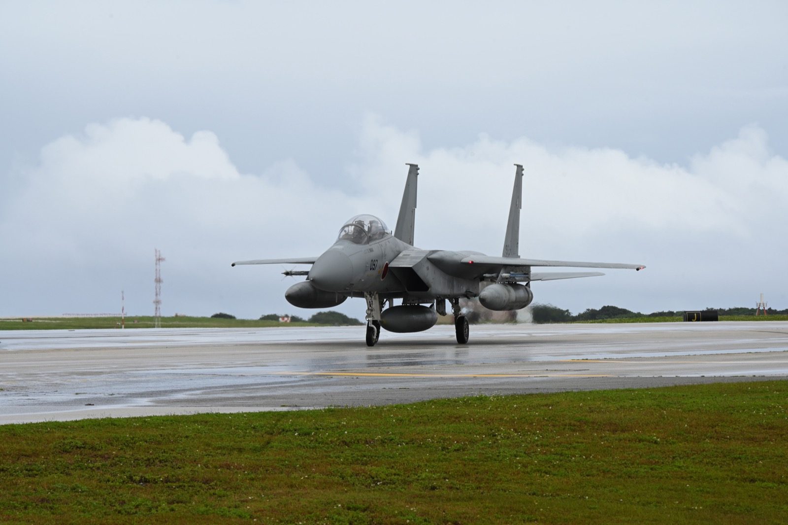 航空自衛隊のF-15J戦闘機（2023年2月・米グアム島アンダーセン空軍基地での日米豪共同訓練コープ・ノース23）。空戦AIチャレンジはシミュレータ上の競技で、実機は登場しない